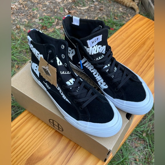 Deadstock NWT Huf x Thrasher Classic HI’s Men’s 9 - Picture 2 of 9